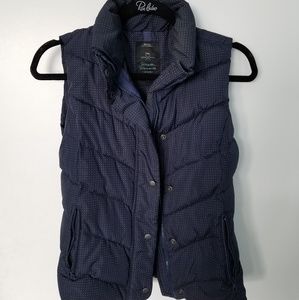GAP puffy vest